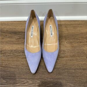 Manolo Blahnik Lavender Suede Pumps